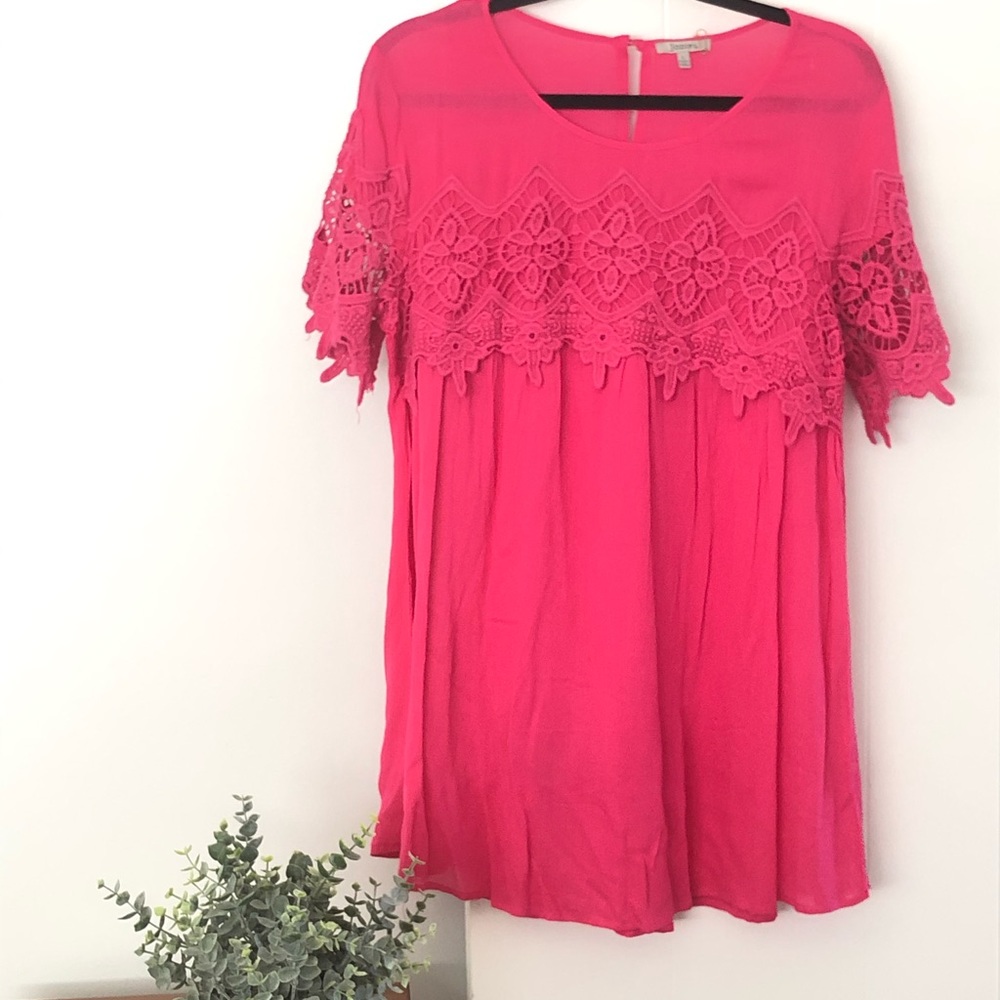 Jodifl Top with Lace Detail